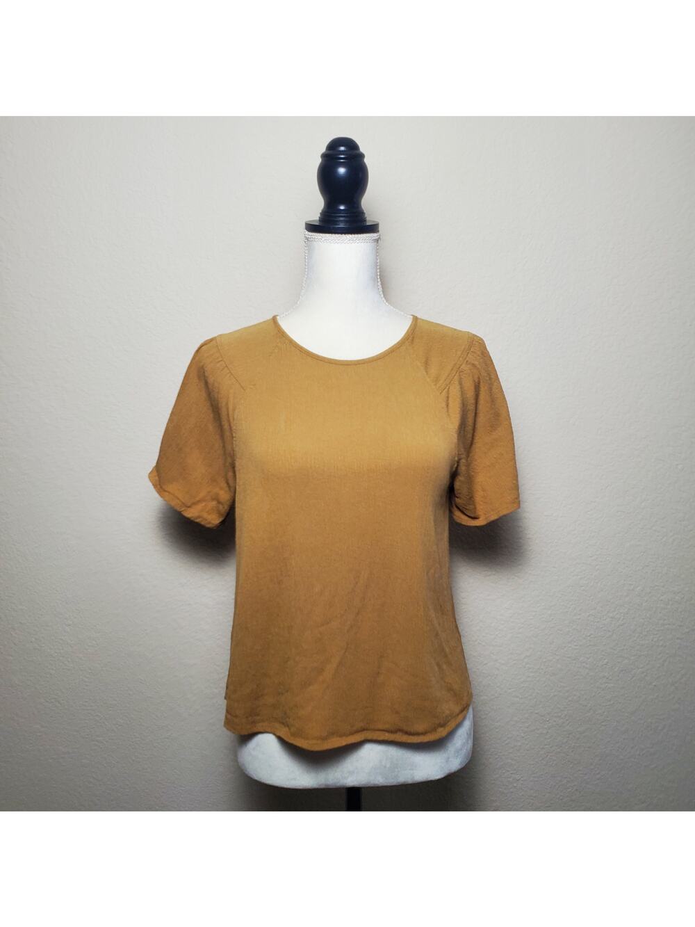Roan & Ryan Cali Gold Top Medium